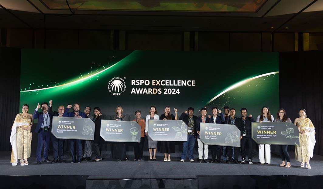 11 Nov - Excellence Awards 16